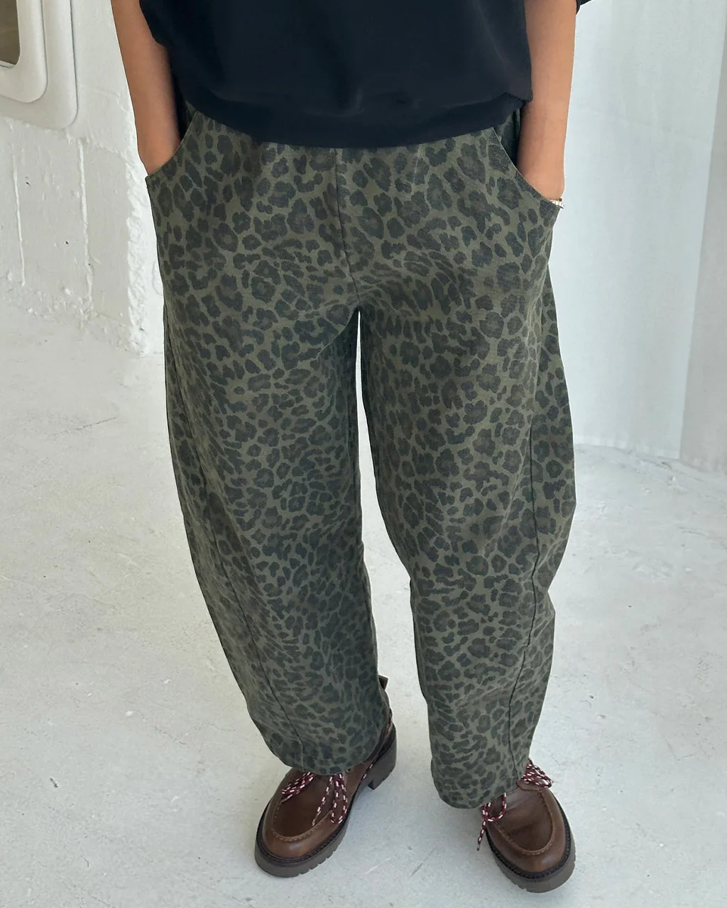Arc Pants - Fern Leopard