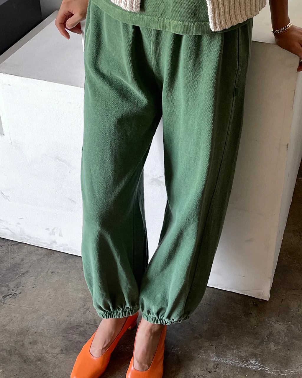 Balloon Pants - Basil - Image 3