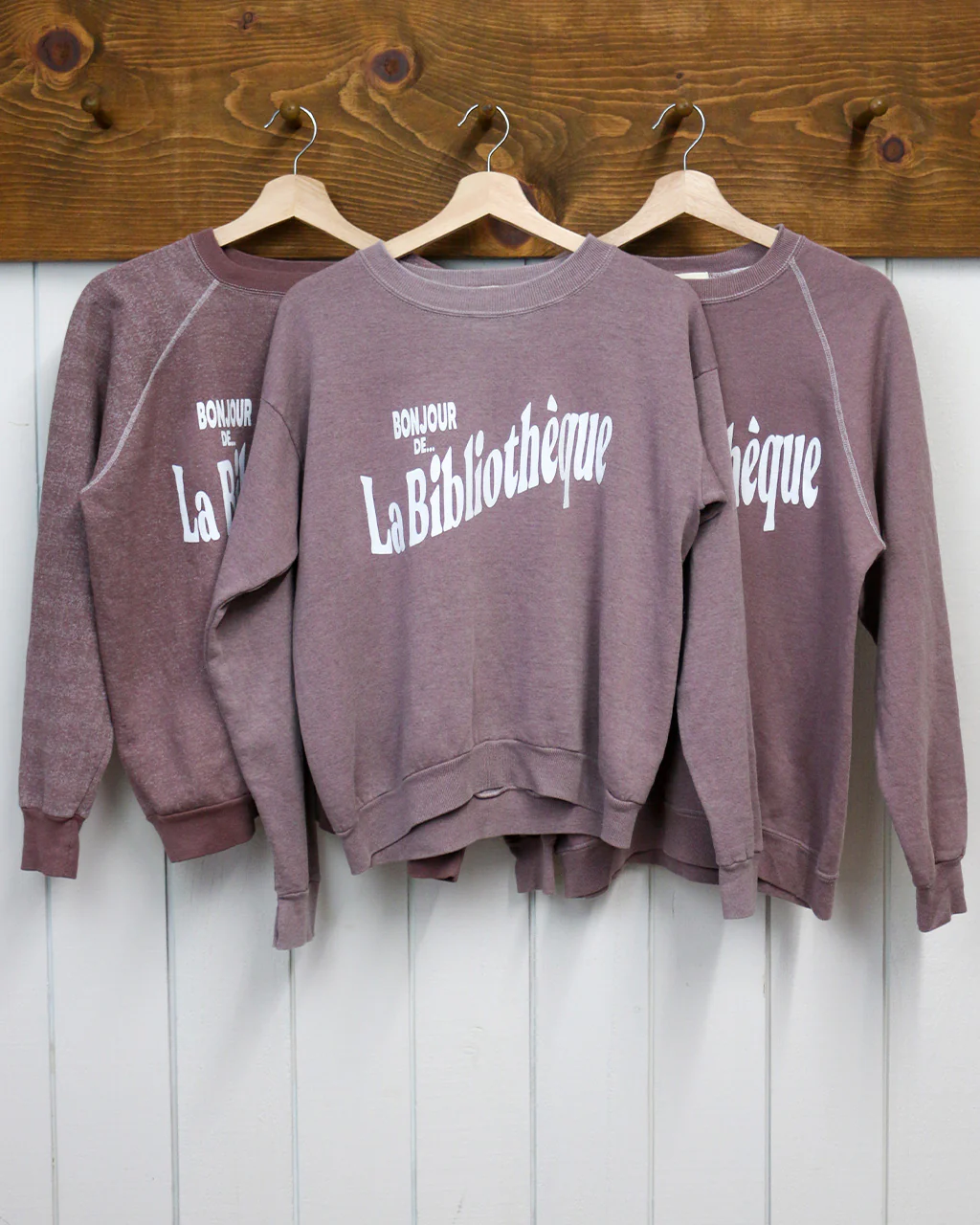 Bonjour De La Bibliothèque Sweatshirt - Rosewood - Image 3