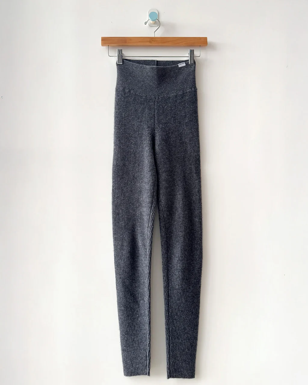 Cashmere Ribbed Leggings - Charcoal - Image 2