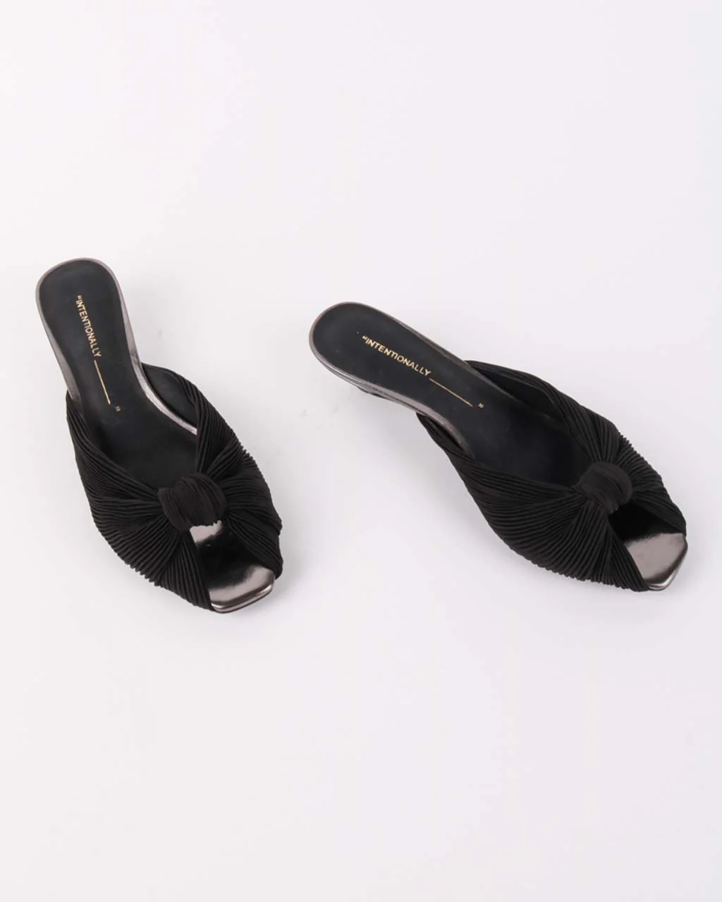 Curfew Kitten Heel - Black - Image 4