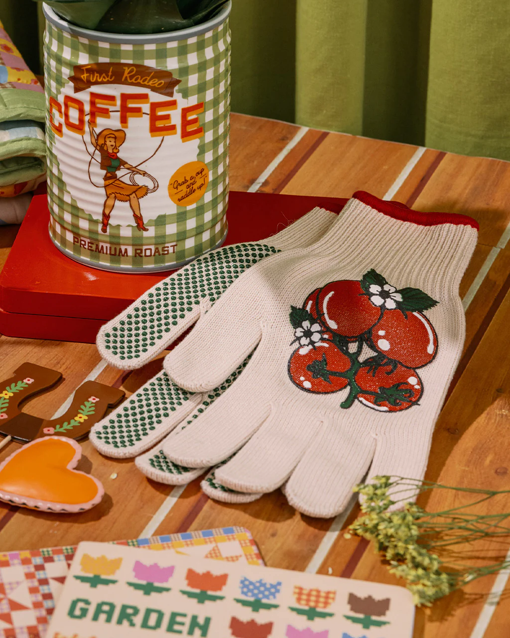 Gardening Gloves - Tomato Bunches - Image 2