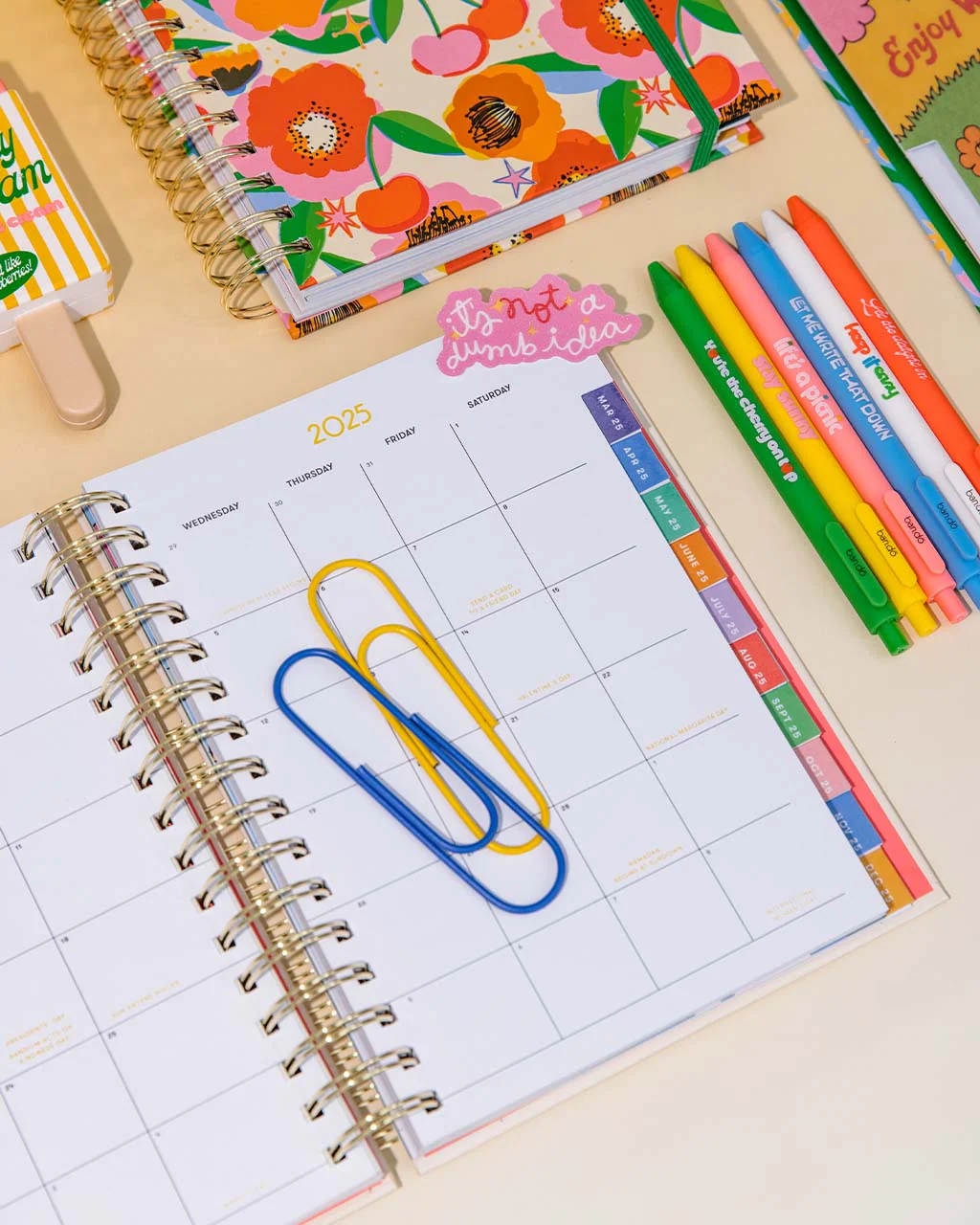 Giant Paper Clip Set - Image 2
