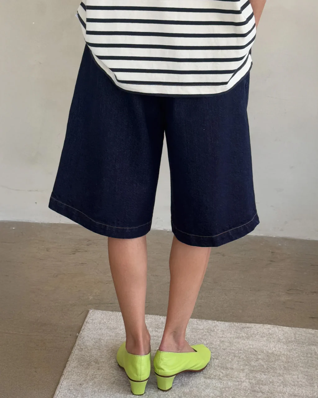 Liam Bermuda Shorts - Raw Denim - Image 3