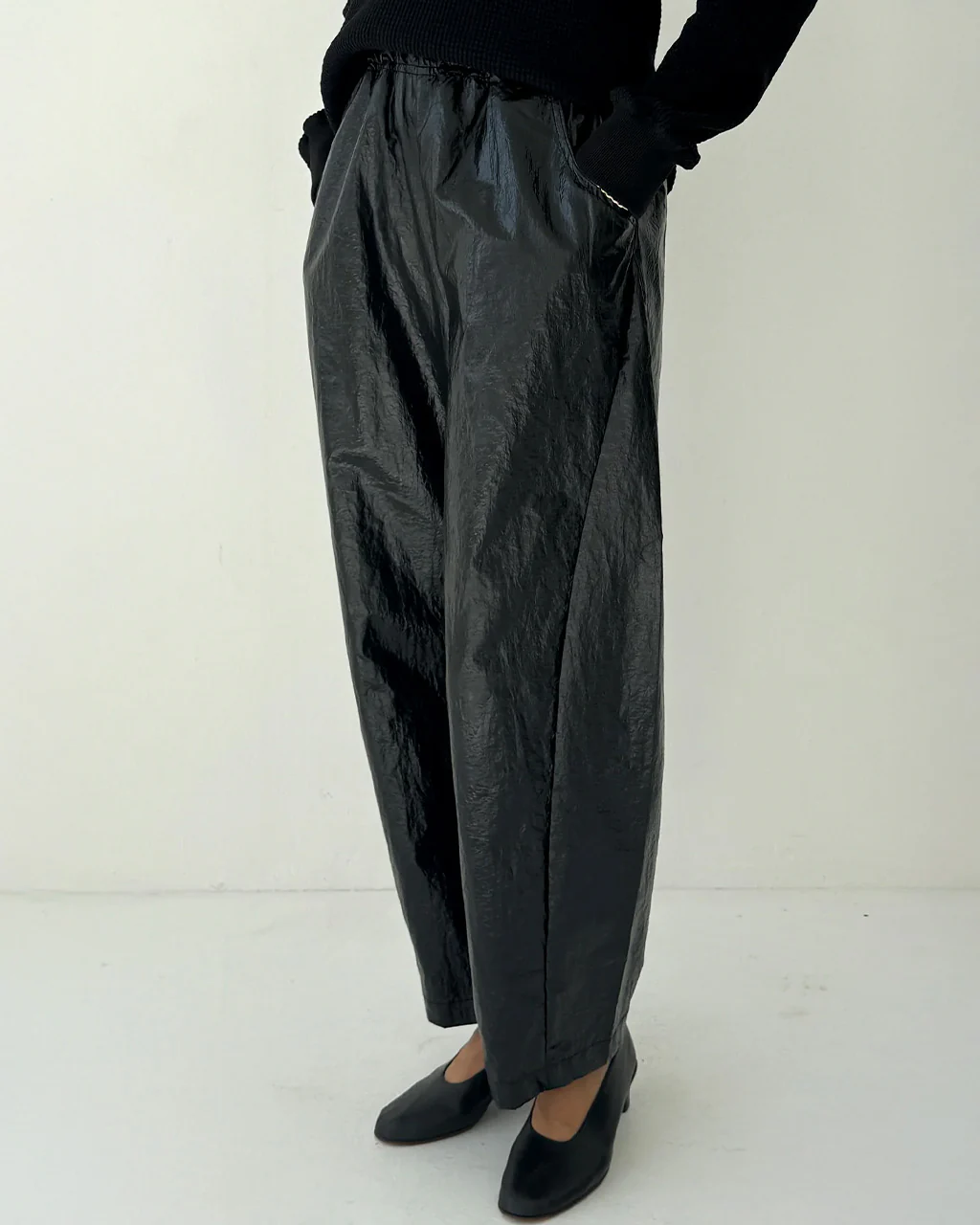 Liquid Nylon Arc Pants - Lacquer Black