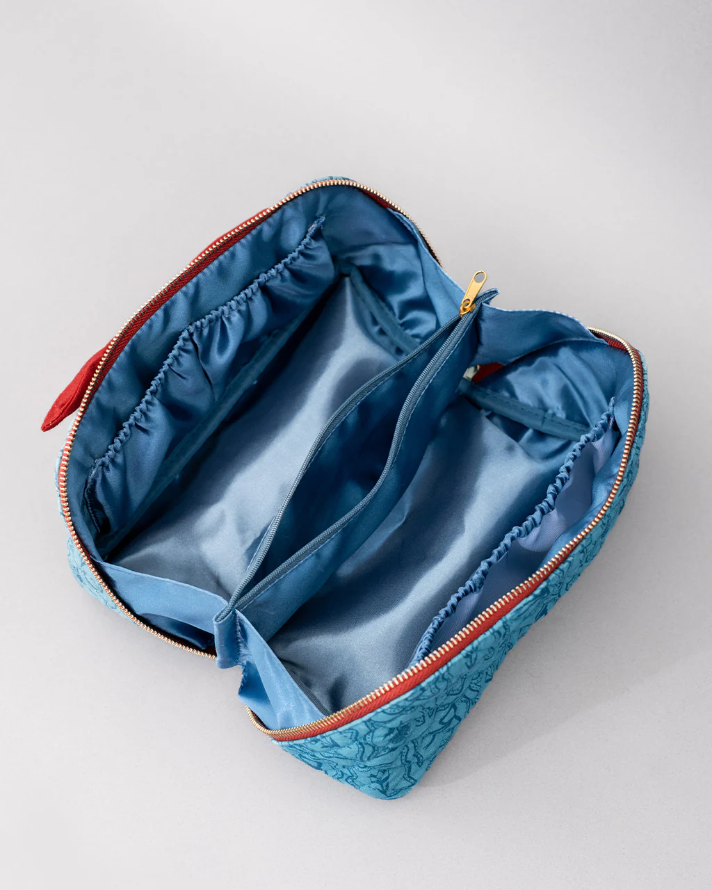 Makeup Bag - Flowers and Bows - Image 3