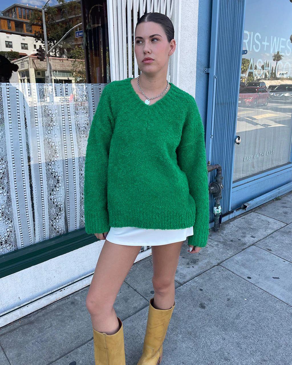 Marion V-Neck Sweater - Kelly Green - Image 4