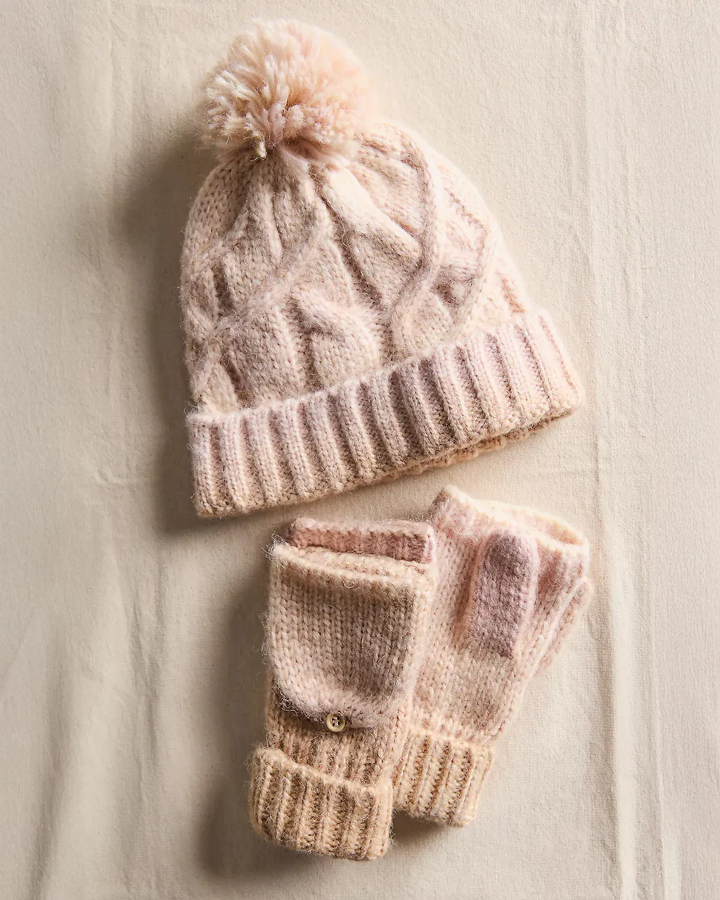 Rainbow Run Hat + Gloves - Ivory - Image 3