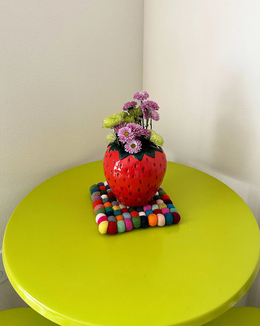 Strawberry Field Vase - Image 3