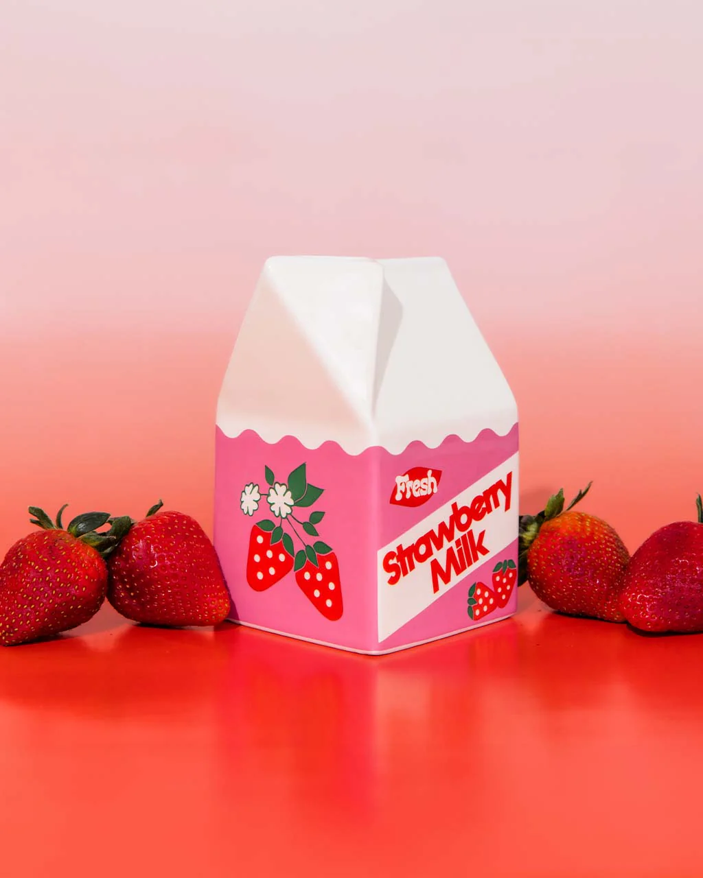 Strawberry Milk Vase - Image 3