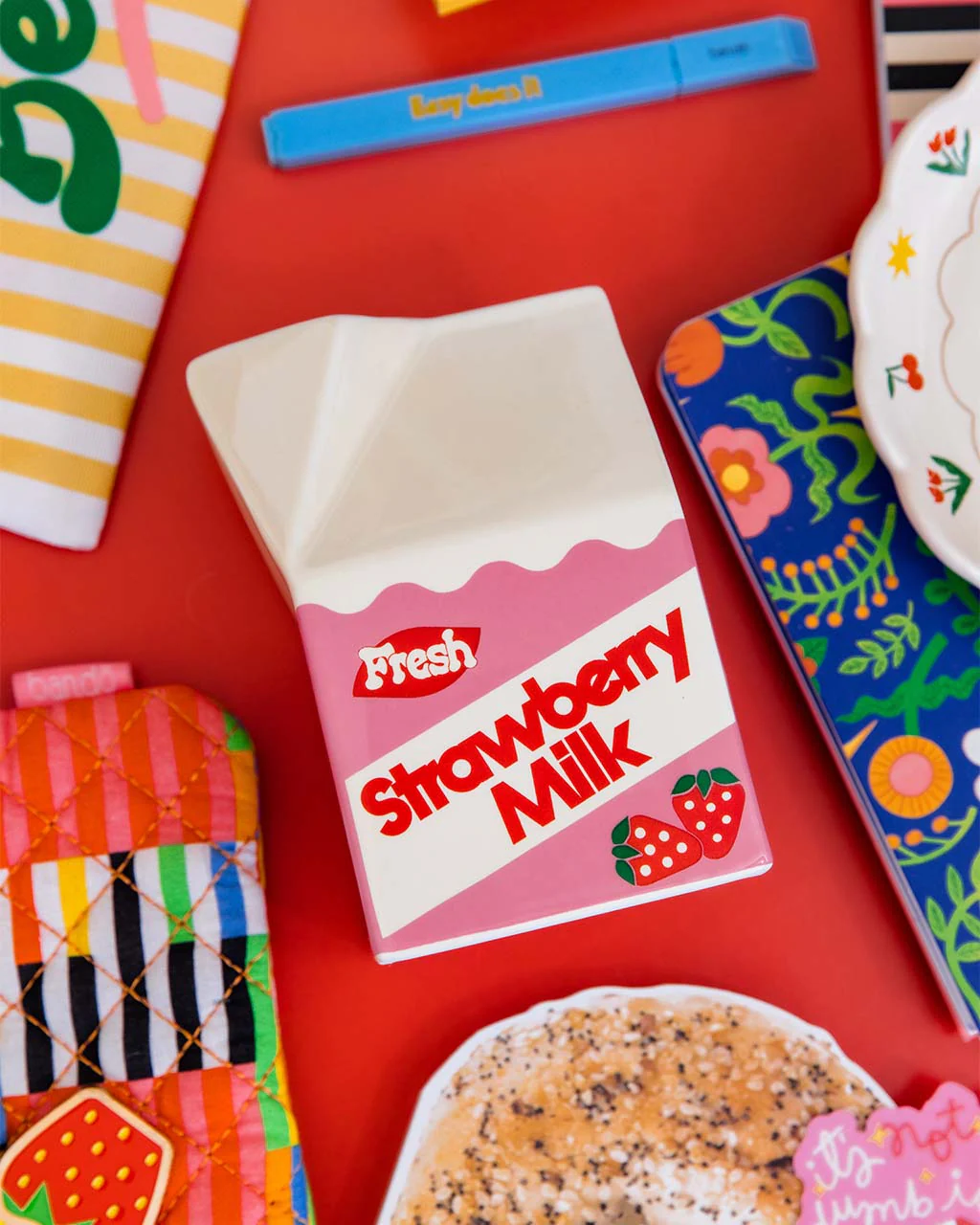 Strawberry Milk Vase - Image 5