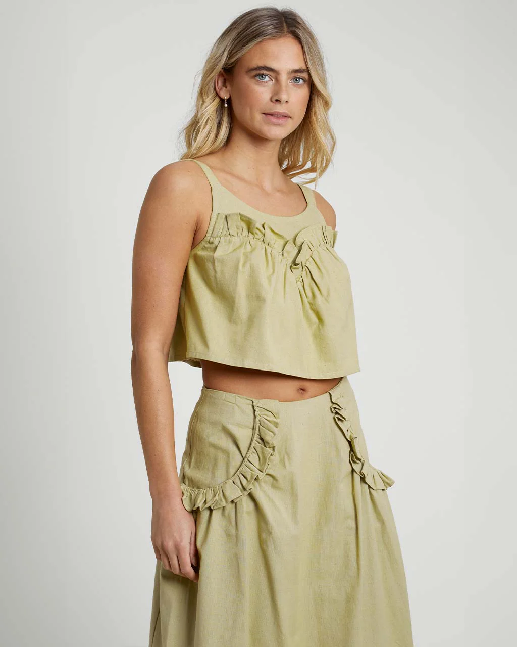 Verdi Linen Blend Ruffle Cami - Image 3